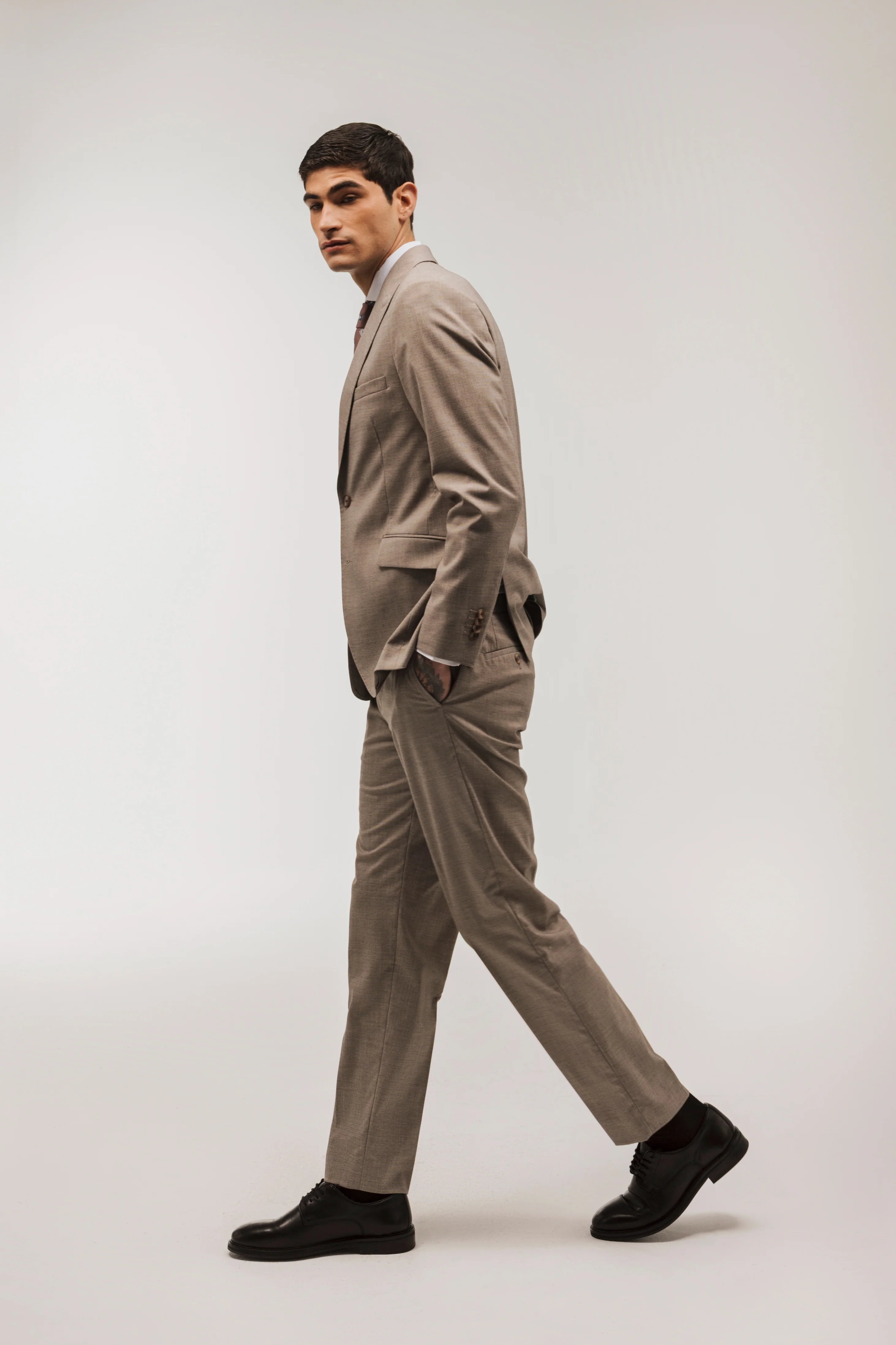 Americana traje slim fit falso liso - Image 8