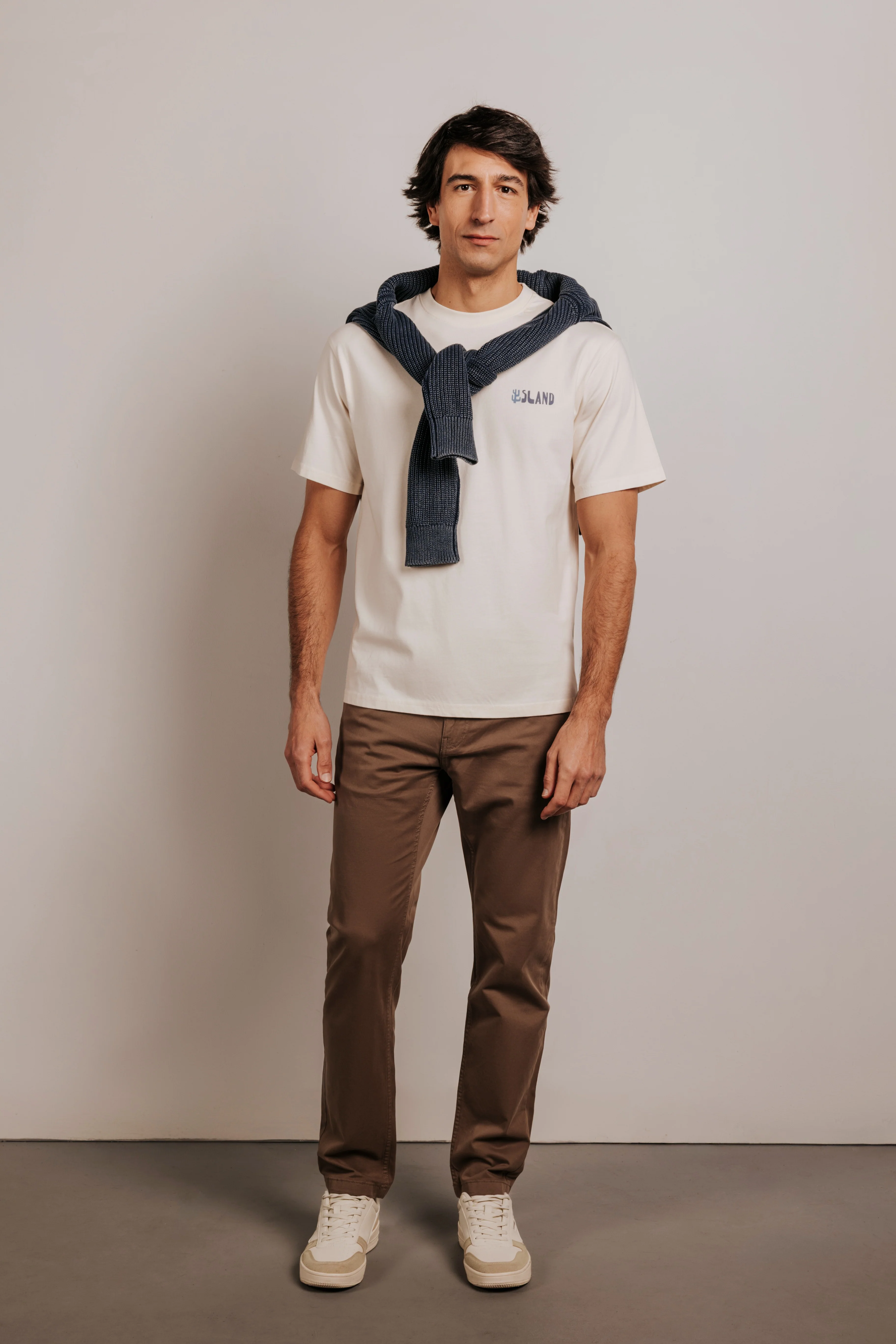 Camiseta confort 'Island' - Image 4
